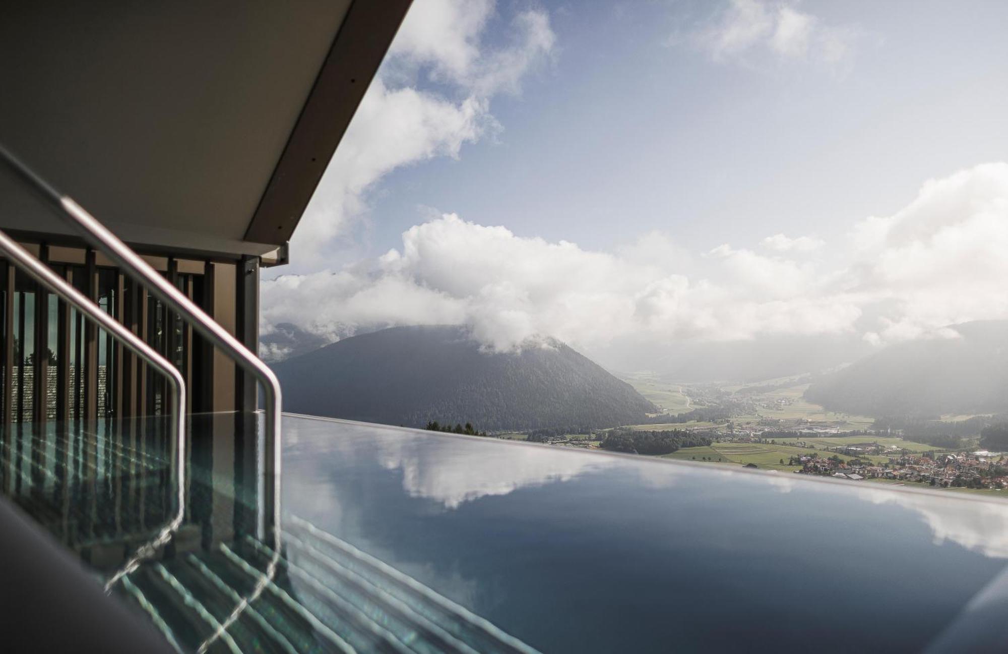 Alpin Panorama Hotel Hubertus Olang Ngoại thất bức ảnh