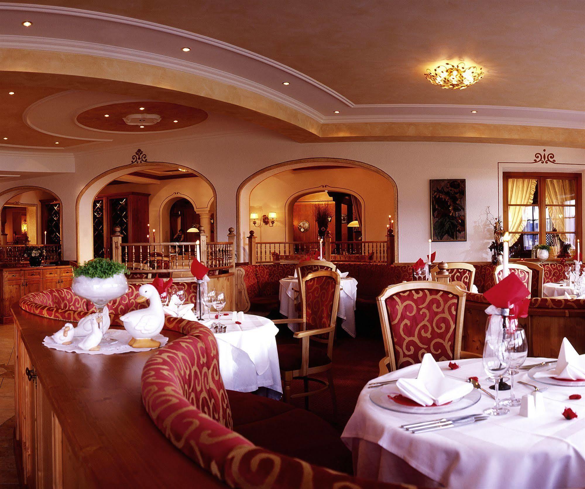 Alpin Panorama Hotel Hubertus Olang Ngoại thất bức ảnh